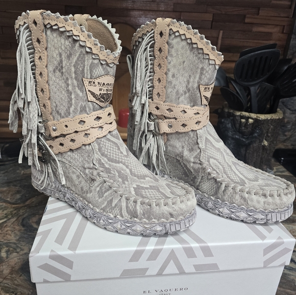 AUTHENTIC EL VAQUERO BEIGE SNAKESKIN BOOTS - Picture 1 of 5